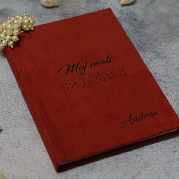 Leksikon spomenar, baršunasti leksikon, personalizirani pokloni, magical book lab.jpg 5